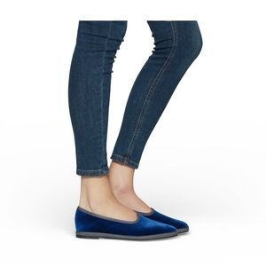 Italéau Allegra Royal Blue Velvet Flats EU 38.5 / US 8 New In Box Handmade Italy